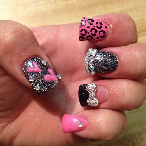 Best 25+ Rhinestone Nail Designs Ideas On Pinterest Coffin Nail Rhinestone Nail Arts are more stylish and fashionable. Here are the top 9 Rhinestone Nail Art Designs for your convenience and Pick up your favorite style. - Best 25+ Rhinestone Nail Designs Ideas On Pinterest Coffin Nail