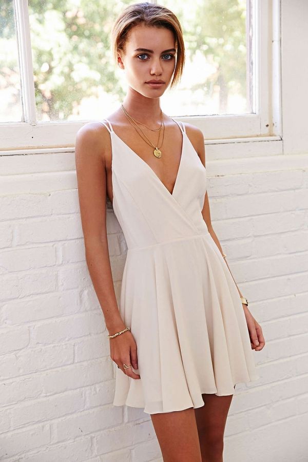 25 Beautiful Dresses For Graduation Season J Adore A La Mode 25 Beautiful Dresses For Graduation Season J Adore A La Mode Pinterest Outfits And