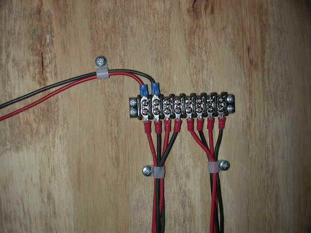 Power Tap Jumpers Attached to Secondary Power Track | Slot cars, Slot car tracks, Slot car race track | Ho Slot Car Wiring Diagram | | Pinterest