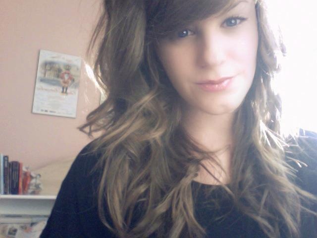 Loose curls with straightener | Curls with straightener, Loose curls