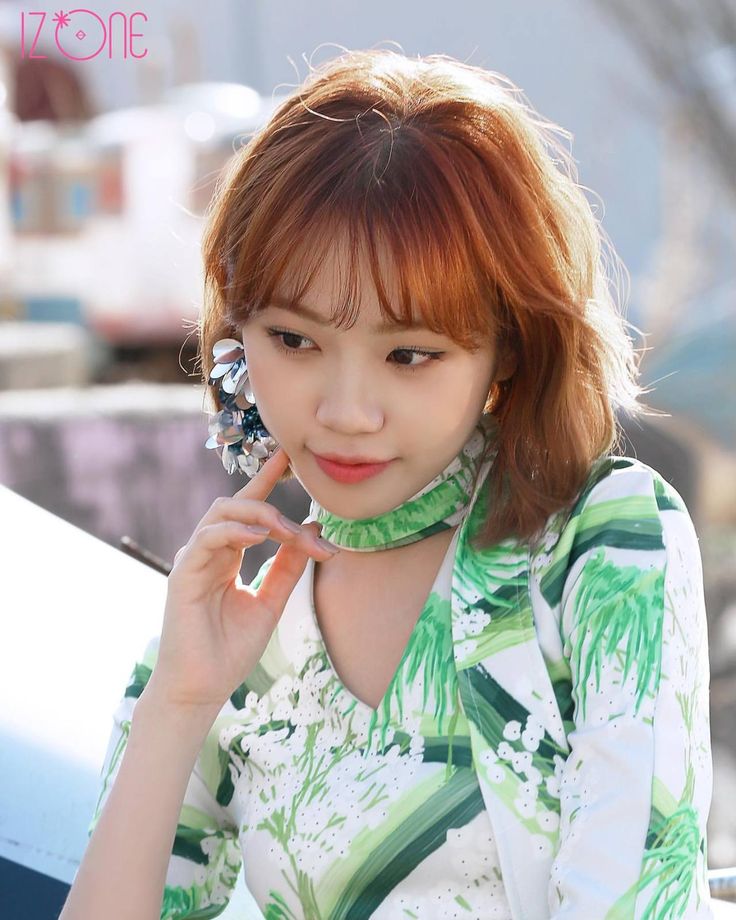 wiz one kim chaewon x kwon eunbi x choi yena 2020 girl crushes wiz one kim chaewon x kwon eunbi x choi yena 2020 girl crushes