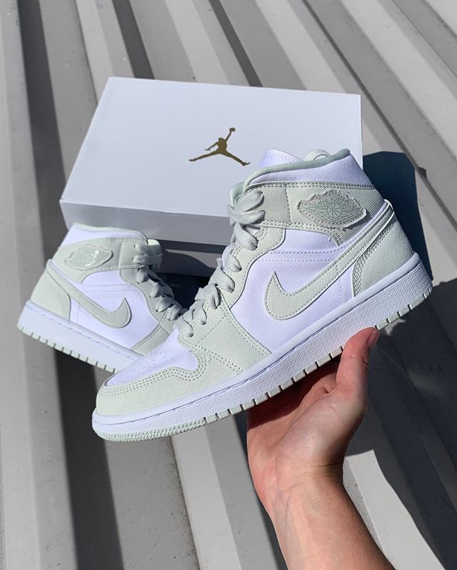 Nike Air Jordan 1 en 2020 | Chaussure, Chaussure nike jordan ... Nike Air Jordan 1 en 2020 | Chaussure, Chaussure nike jordan ...