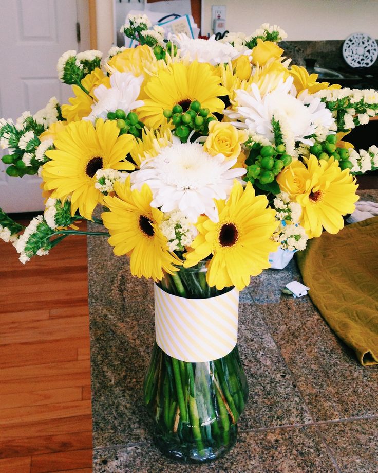 Flower Arrangement Ideas For Dinner Party Part - 40: Yellow Flower Arrangement/centerpiece With Gerber Daisies, Mums, Spray Roses, Stasis And