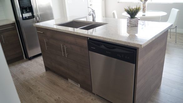 Kitchen islands with dishwasher
