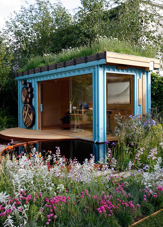 Beautifully Designed Green Roofed Garden Gazebo Made Out Of