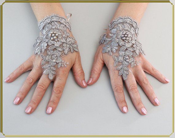 Ladies Black Gold Fingerless Bridal Gloves Wedding Burlesque 20s Gatsby Party Ladies Black Gold Fingerless Bridal Gloves Wedding Burlesque 20s Gatsby Party