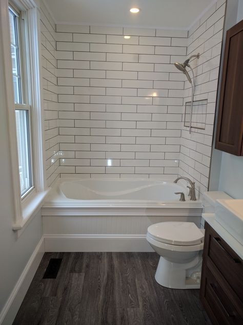white bathrooms with dark floors mast bathroom 30 chic home design ideas european interiors modern interior design in 2018 pinterest simple bathroom neutral walls and white vanity white bathrooms with dark floors mast bathroom 30 chic home design ideas european interiors modern interior design in 2018 pinterest simple bathroom neutral walls and white vanity
