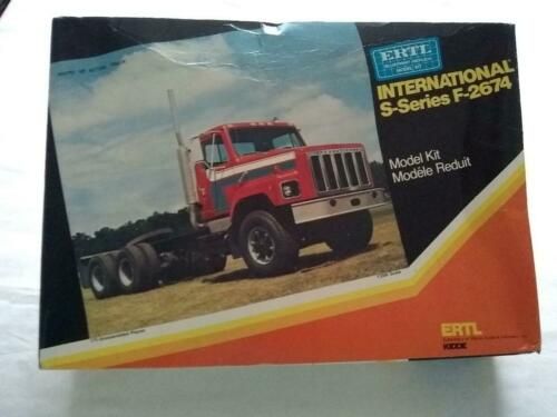 Vintage Ertl International F2674 Truck Model Kit, opened but unbuilt, 1