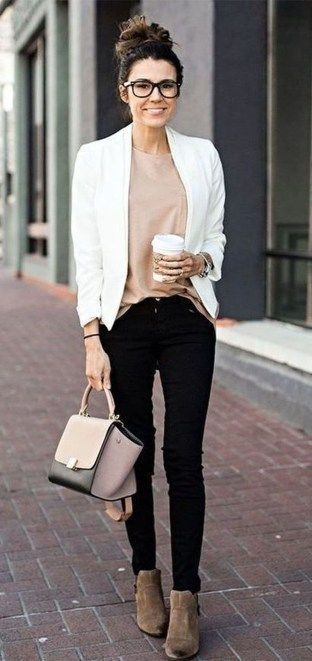 Nice 49 Winter Casual Work Outfits You Will Fall in Love vattire.com/… Nice 49 Winter Casual Work Outfits You Will Fall in Love vattire.com/…