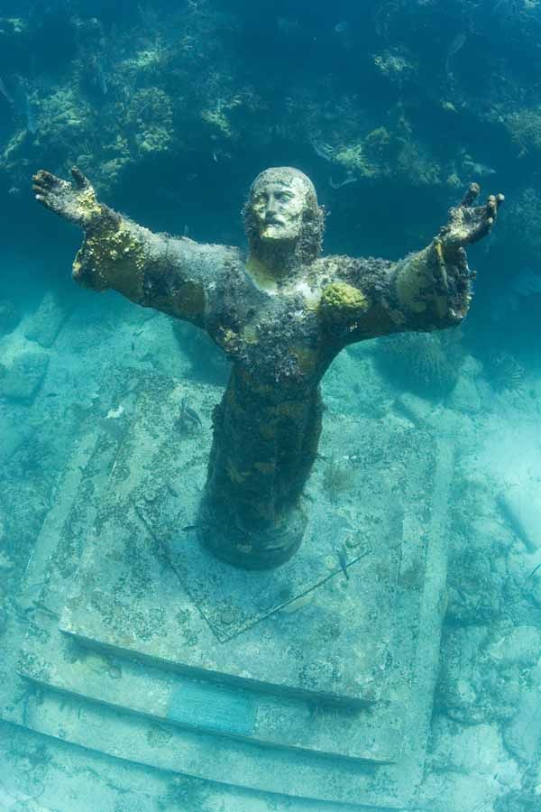 jesus statue underwater