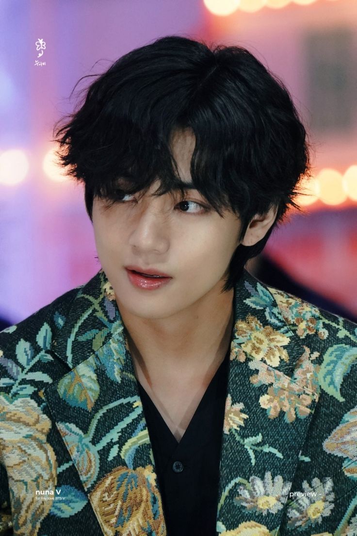Pin by Lhcllyi on ĸιм тaeнyυng ♡ | Taehyung, Kim taehyung, Bts taehyung