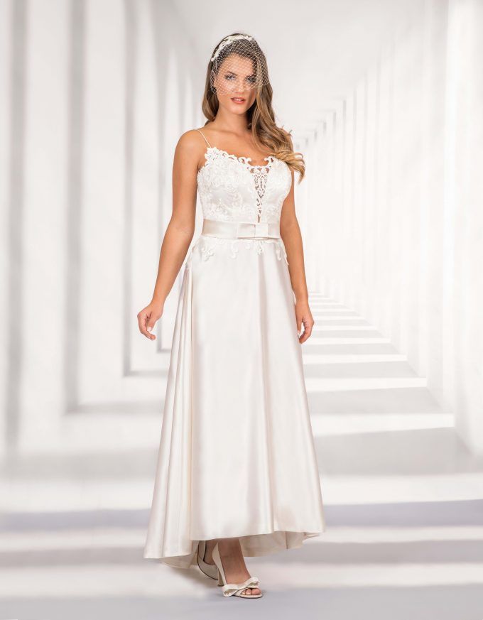 Brautkleid A Linie Mit Trägern Brautkleid A Linie Mit Trägern
