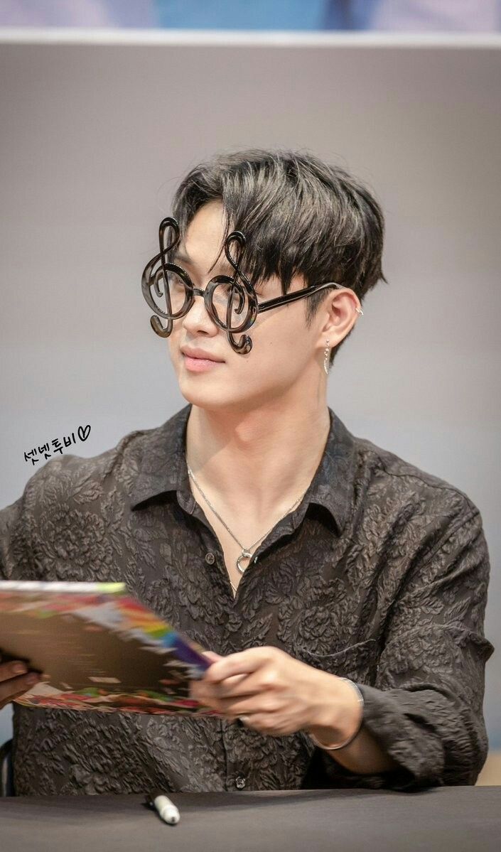 btob lim hyunsik pinterest t r c btob lim hyunsik pinterest t r c