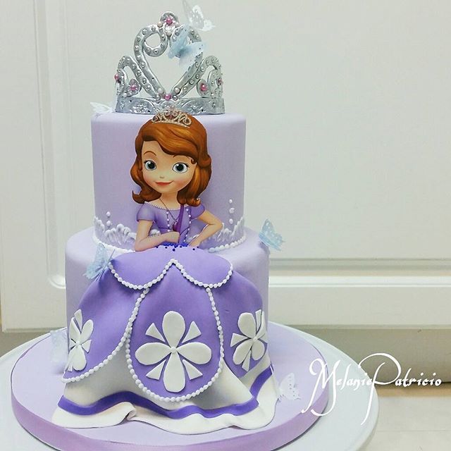 Best 25+ Sofia cake ideas on Pinterest Princess sofia ...