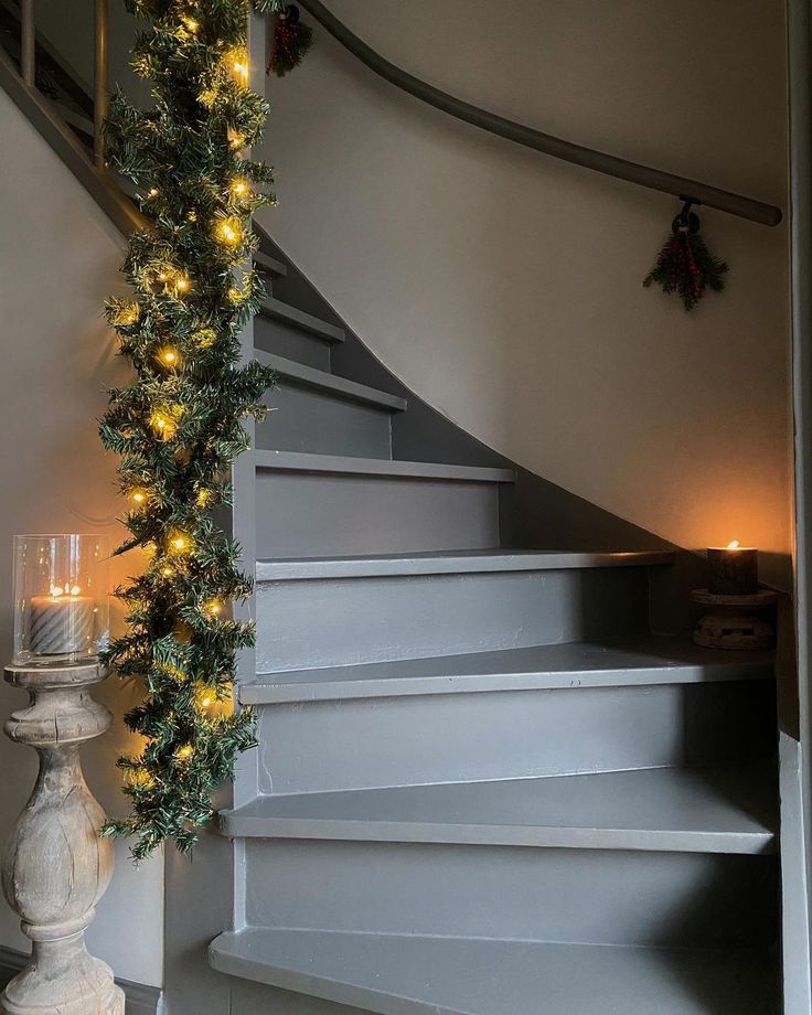 guirlande kerstverlichting stairs kerstsfeer christmaslights guirlande kerstverlichting stairs kerstsfeer christmaslights