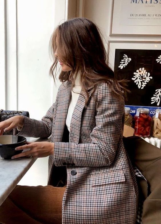 Top 10 Wardrobe Essentials Basics | Kleding voor een basisgarderobe - #Basics #b...