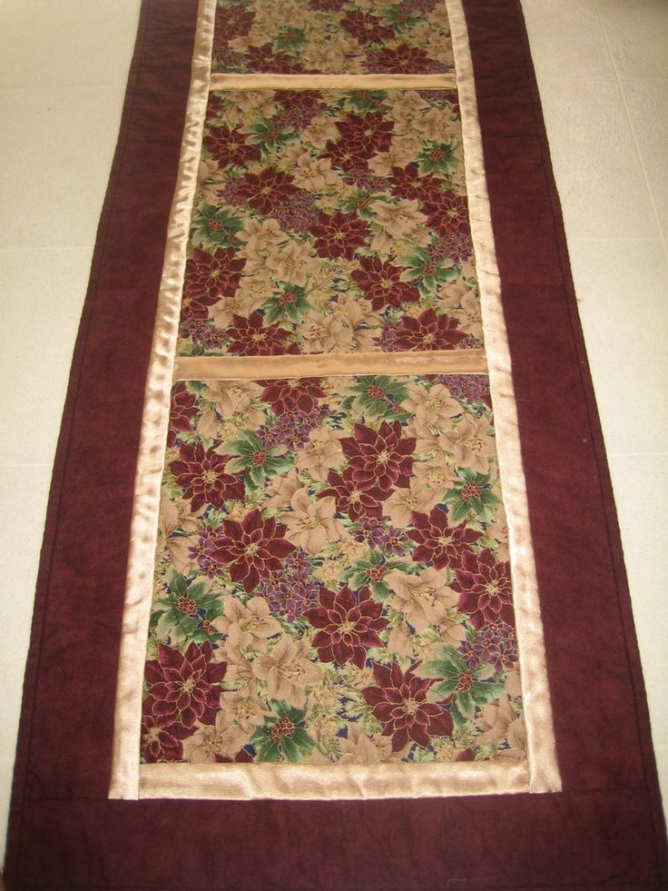 Christmas Table Runner | Etsy | Christmas table runner, Table runners