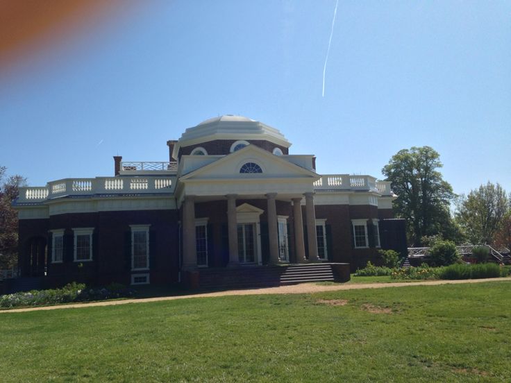 Monticello. This is the famous back Brie of the mansion. Mansions