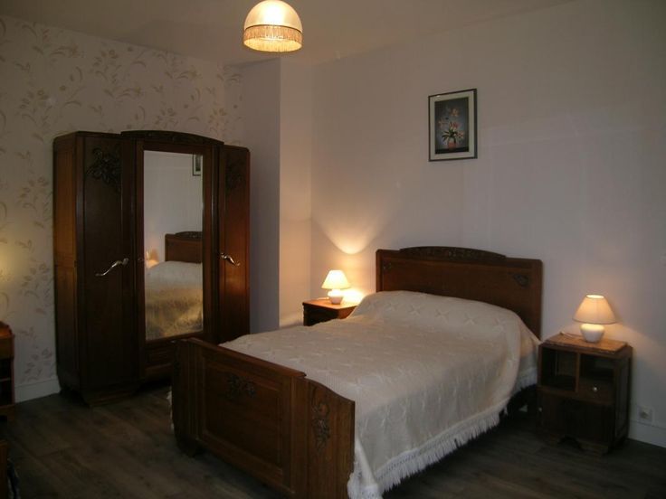 Location De Vacances Gite Herisson Dans Allier En Auvergne Location Gite Gite Decoration Maison