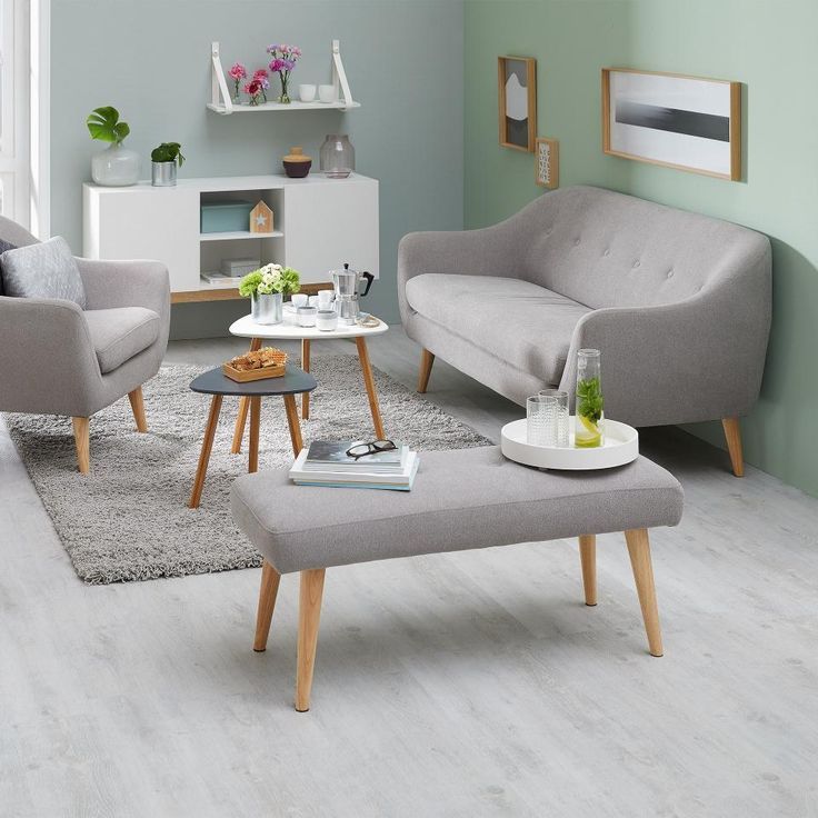 Chaise Rembourree Nordrup Gris Jysk Chaise De Salle A Manger Chaises Rembourrees Chaise Salle A Manger