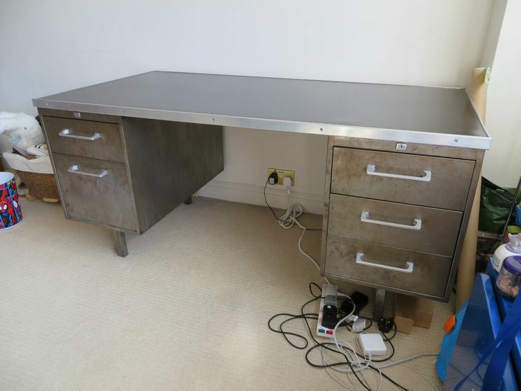 23 Best Escritorio Industrial Images On Pinterest Industrial Desk Quality Original Retro Vintage Galvanised Distressed Metal Desk - 23 Best Escritorio Industrial Images On Pinterest Industrial Desk