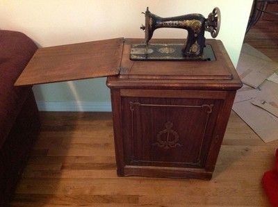 36 Best Singer Drawing Room Cabinets Images On Pinterest Drawing RARE Antique Singer Treadle Sewing Machine in Enclosed Cabinet - 36 Best Singer Drawing Room Cabinets Images On Pinterest Drawing