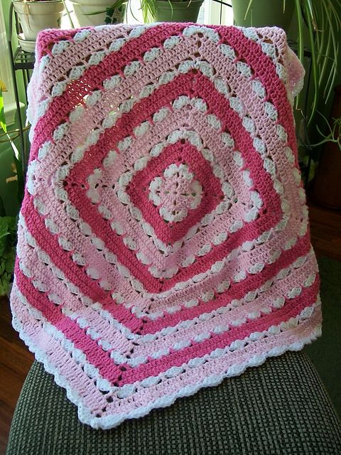 Precious Square Baby Blanket. free pattern by Mary Jane Protus. Pic from Ravelry Project Gallery ...