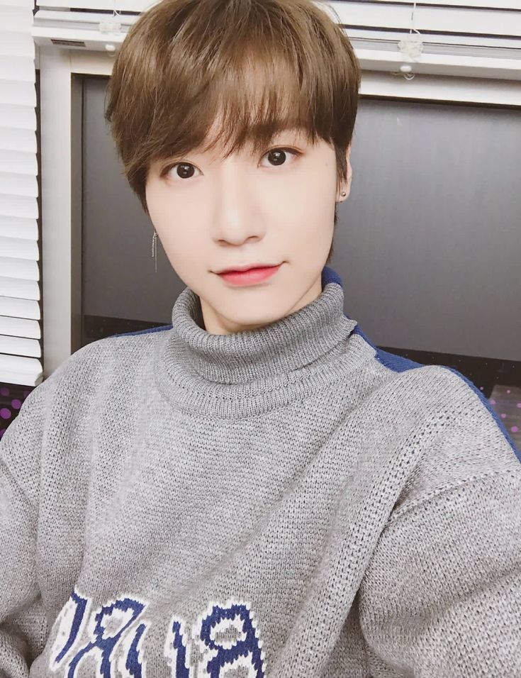 dongmyeong onewe you are cute love u so much boy groups dongmyeong onewe you are cute love u so much boy groups