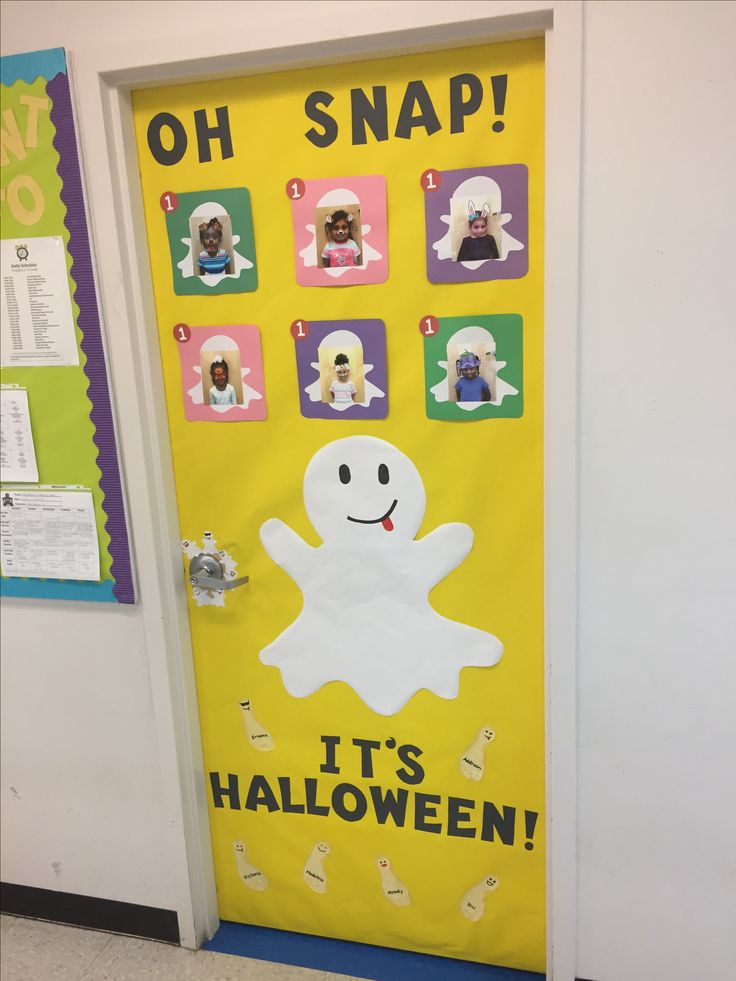 halloween snapchat door decoration halloween classroom doordecoration classroomdoor halloweendoor snapchatdoor