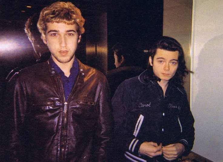 Daft Punk s Debut Remix Receives First Ever Vinyl Reissue Daft Punk daft-punk-s-debut-remix-receives-first-ever-vinyl-reissue-daft-punk