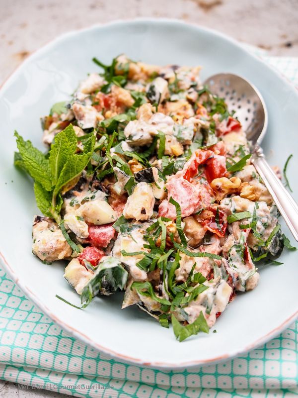 {Ottolenghi} Salad of grilled zucchini and tomatoes with