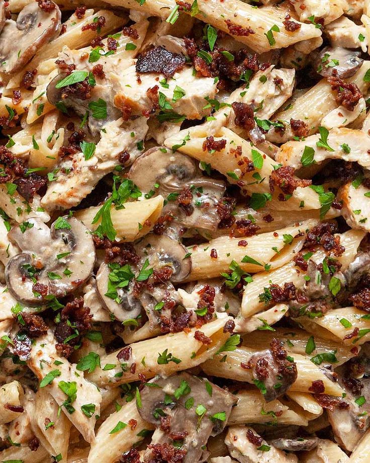 Chicken Bacon Mushroom Pasta in a creamy, garlicky parmesan sauce. A