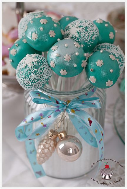 Raleigh Christmas Cake Pops Raleigh Christmas Cake Pops