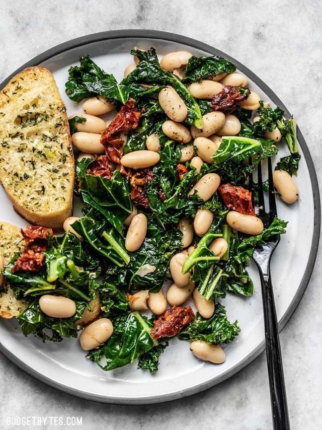 Sun Dried Tomato Kale And White Bean Skillet Sun Dried Tomato Kale And White Bean Skillet