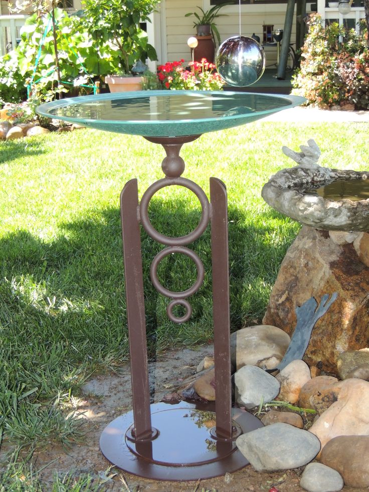 Tom Torres Bird Bath in my Front Yard | Front yard design ... Tom Torres Bird Bath in my Front Yard | Front yard design ... on Bird Bath Decorating Ideas
id=37131