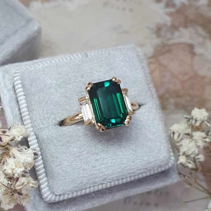 Art deco style emerald ring shop