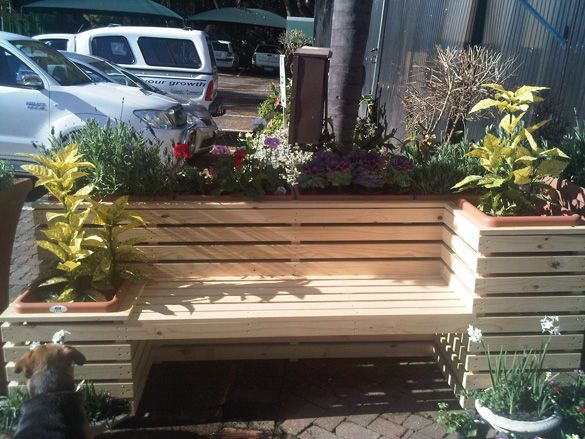 Custom Built Planter Boxes Custom Built Planter Boxes