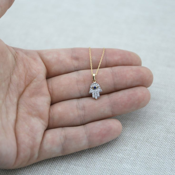 Beauniq 14k White/Yellow Gold Cubic Zirconia Hamsa Pendant Necklace Beauniq 14k White/Yellow Gold Cubic Zirconia Hamsa Pendant Necklace