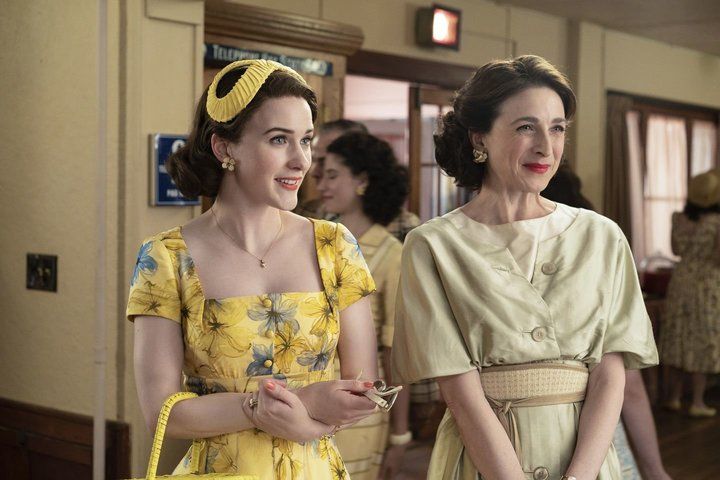 How To Dress Like The Marvelous Mrs Maisel Just In Time For