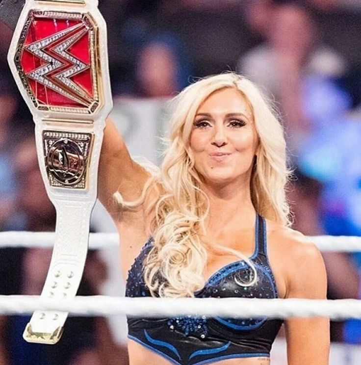 Charlotte Former Wwe Womens Champion Charlotte Flair Wwe Raw Women Wwe Womens