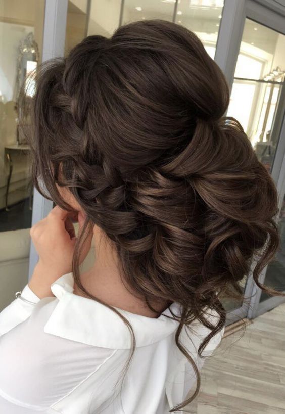 Hairstyle For Wedding 30 gorgeous bridal hairstyles Curly Updo Wedding Hairstyle Hairstyle For Wedding best 25 wedding updo ideas on pinterest wedding hair updo hair updo and updos Curly Updo Wedding Hairstyle