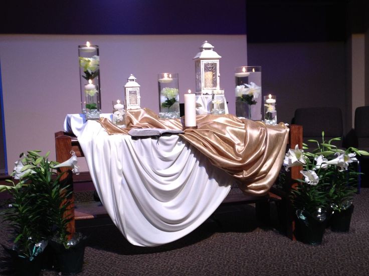 c2c5f0eb2e9c9aa8aedffc6ad02ee006.jpg 1,200×900 pixels Altar