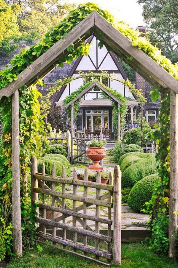Garden Arbors To Make Your More Beautiful Entrance