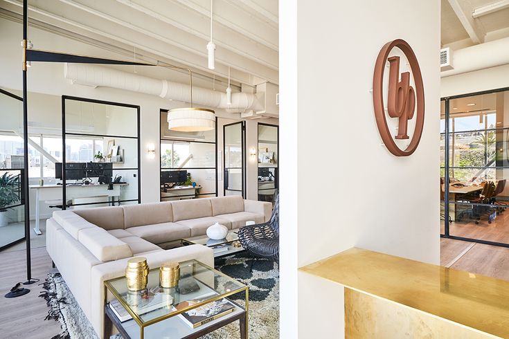 Myexterior On Instagram Residence In San Diego Follow Classysavant For More Amazing Homes Jets C Interior Design School Home Decor Online House Design