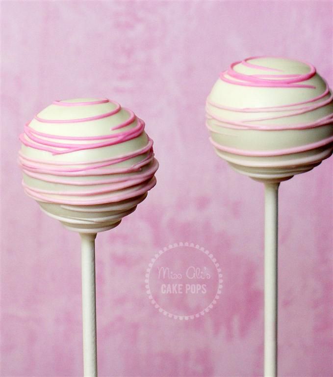 Purple Owl Cake Pops Purple Owl Cake Pops