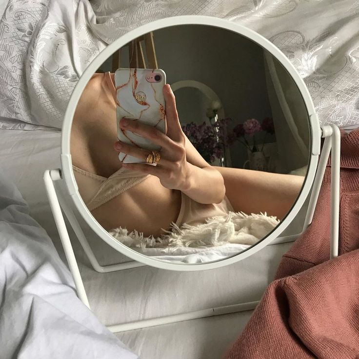 Selfie mirror