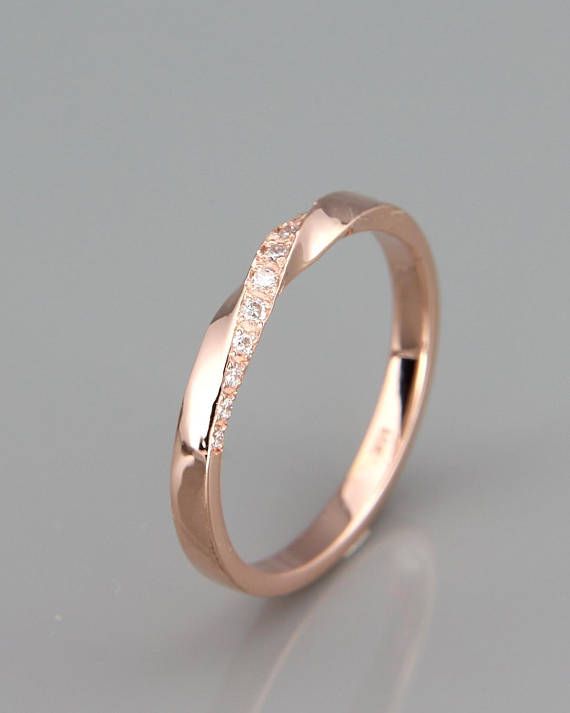 ✿ BESCHREIBUNG Handgemachte solide 14k rose gold Mobius Hochzeitsring-set mit … ✿ BESCHREIBUNG Handgemachte solide 14k rose gold Mobius Hochzeitsring-set mit …