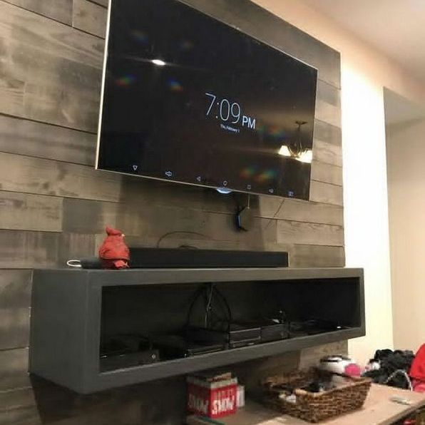 31 Wall TV Placement Ideas by Using Pallets Material Exposed - nyamanhome