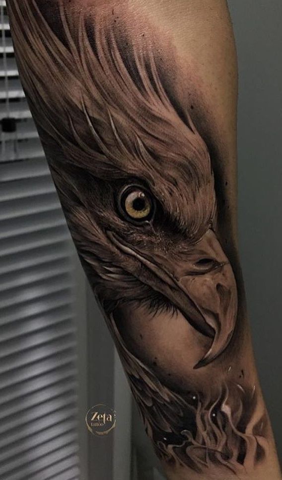 Hand Eagle Tattoo In 2020 Eagle Tattoo Eagle Tattoos Bald