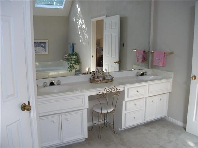 double sink bathroom sinks cabinets makeup vanity double sink bathroom sinks cabinets makeup vanity